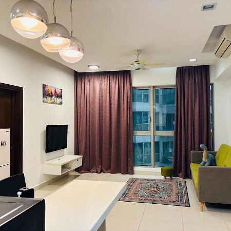 Regalia Upper View By Willow Homes Kuala Lumpur Luaran gambar