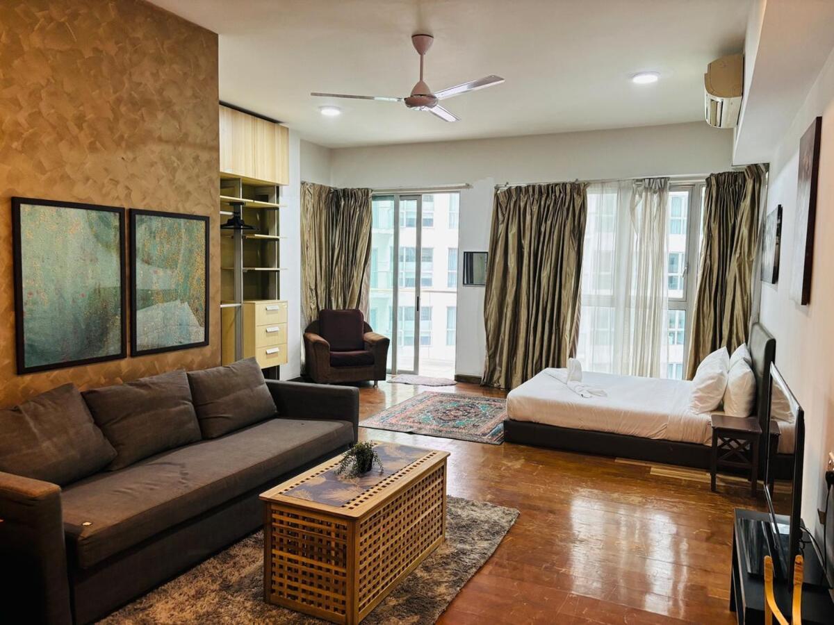 Regalia Upper View By Willow Homes Kuala Lumpur Luaran gambar