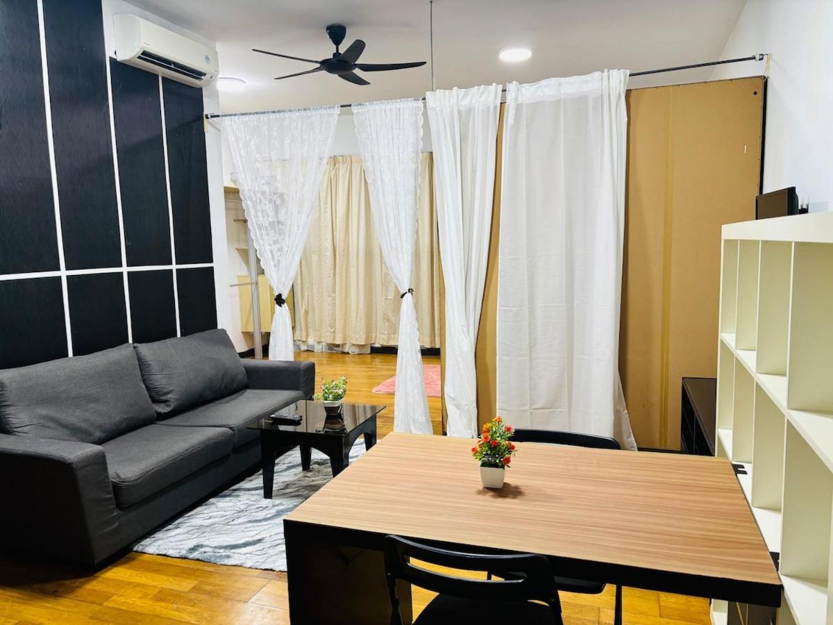Regalia Upper View By Willow Homes Kuala Lumpur Bilik gambar