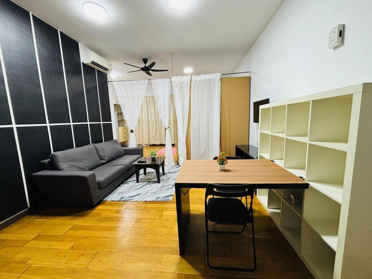 Regalia Upper View By Willow Homes Kuala Lumpur Bilik gambar