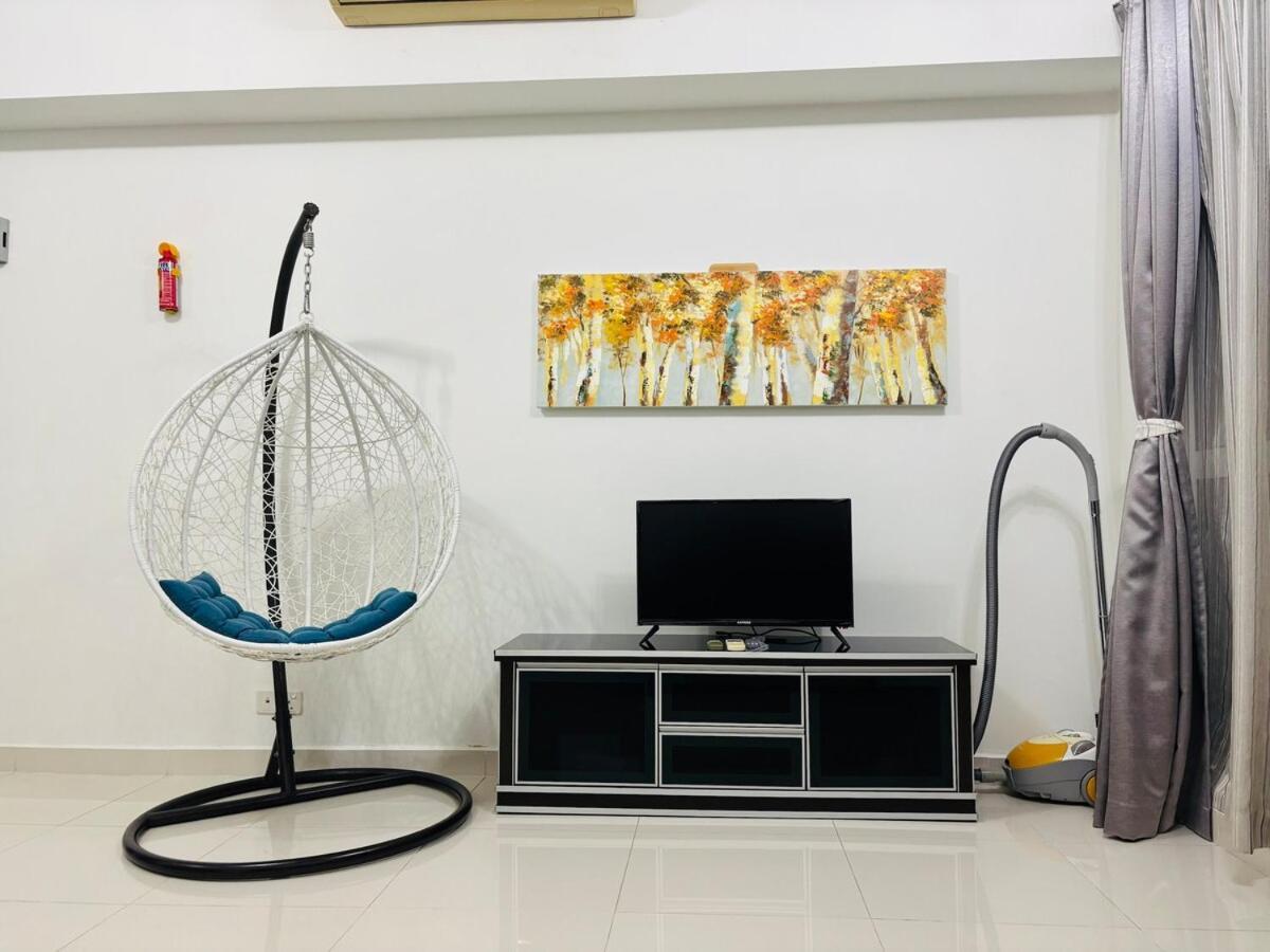 Regalia Upper View By Willow Homes Kuala Lumpur Bilik gambar